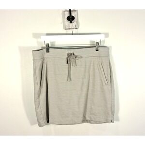 Athleta Skort Gray Stripe Womens Sz LT Tall Athleisure Pickleball Tennis Sports‎